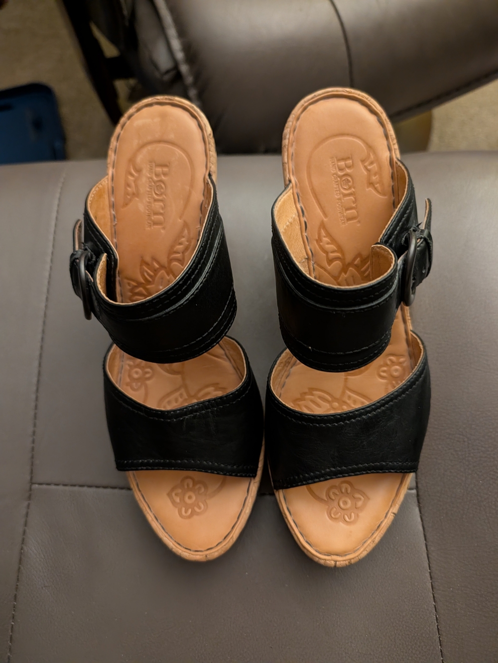 Born Brand Black Leather Slide Platform Sandals - Women Size 9.5